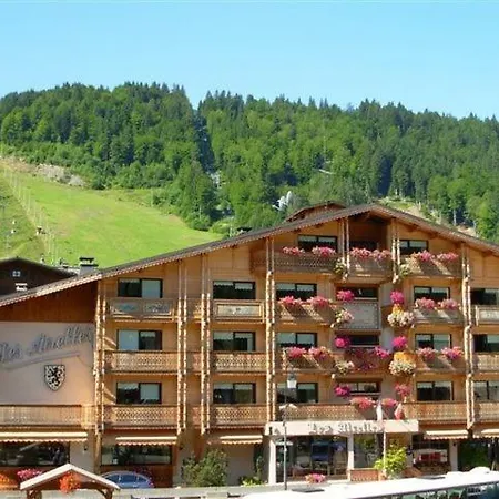 Les Airelles Hotel